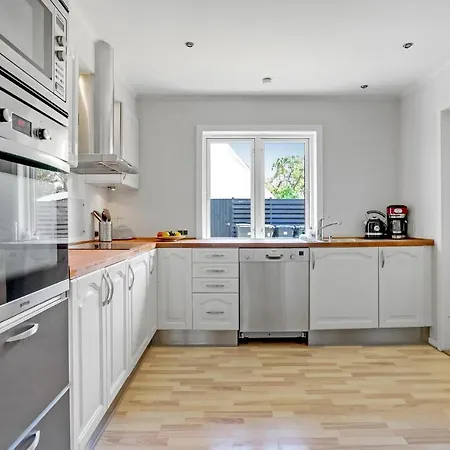 Feriehus Gorgeous In With Sauna