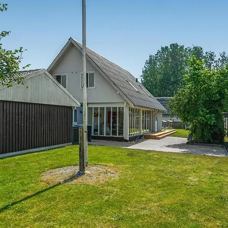 Feriehus Gorgeous In With Sauna *